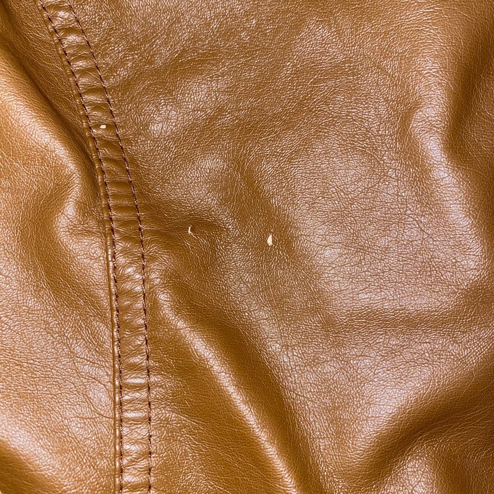 Womens Leather Jacket - Picture 3 of 5